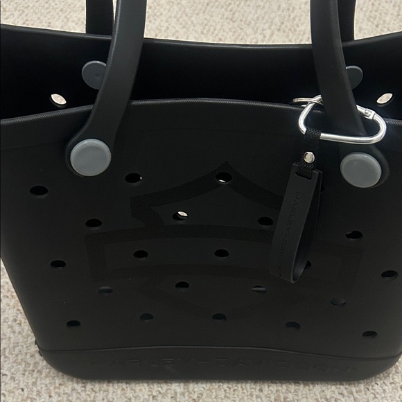 Harley-Davidson Black Perforated Tote Bag - Picture 4 of 5